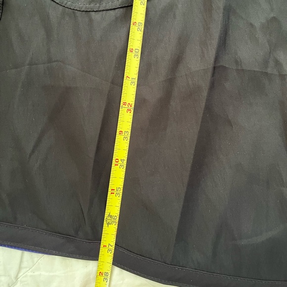 The “Mini” of the “DONATELLA”  classic reversible coat with pleated hood - Picture 7 of 16